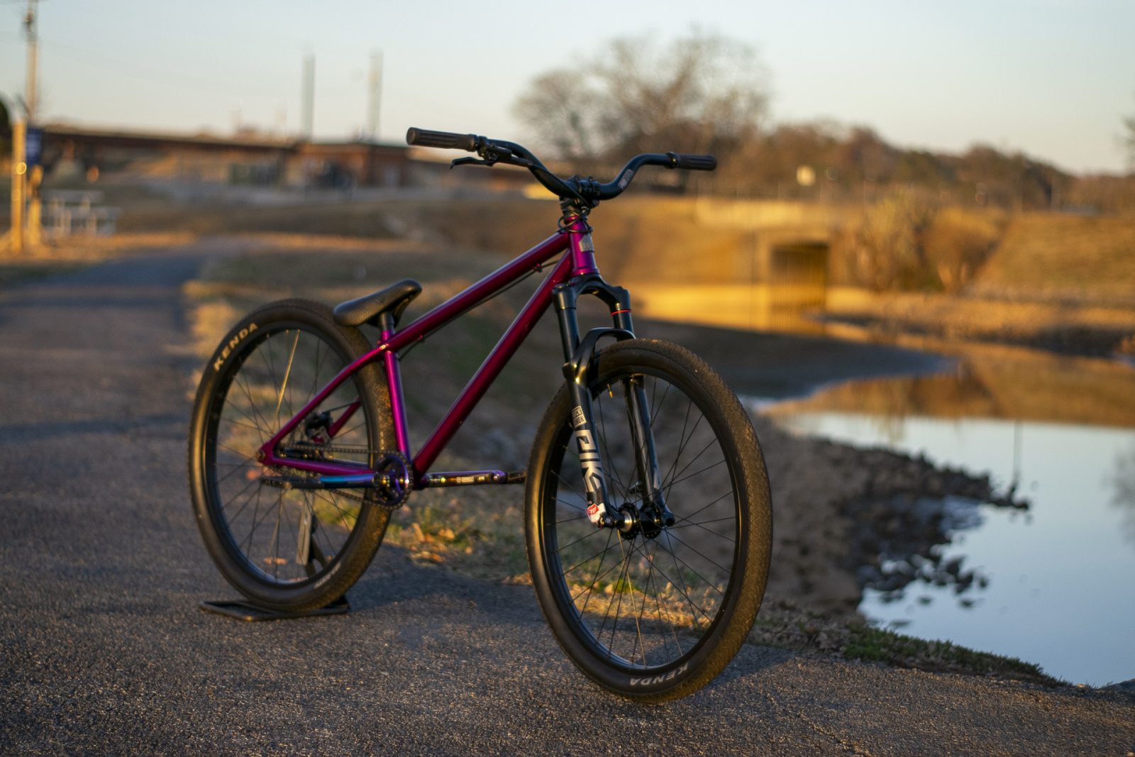 Ferrum Dirt Jumper Giveaway Ferrum Bikes Chromoly Steel Full