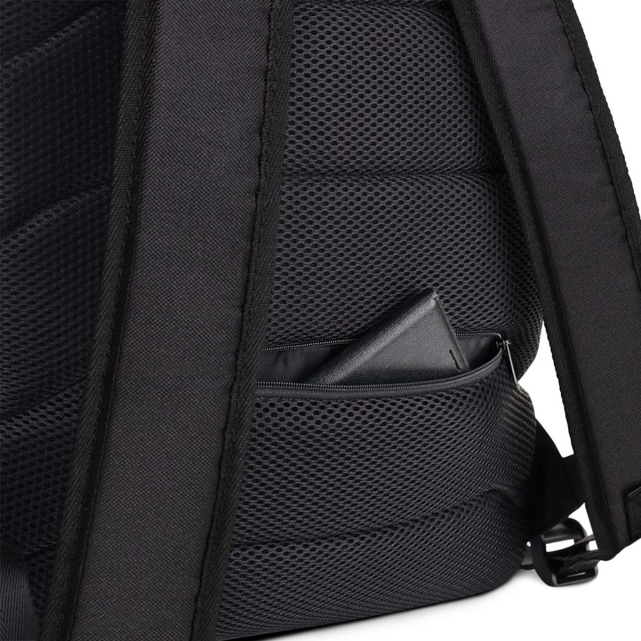 Ferrum Backpack Black